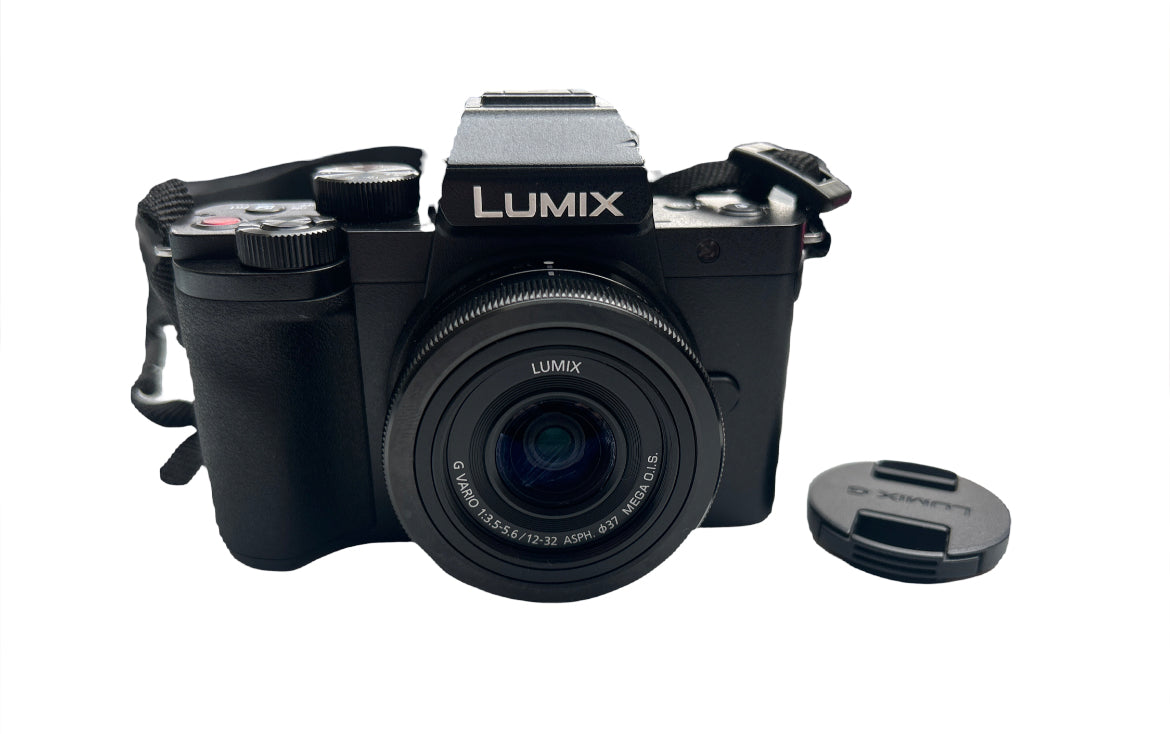 Panasonic LUMIX DC-G100KEB-K Vlogging Camera with LUMIX G Vario 12-32 mm f3.5-5.6